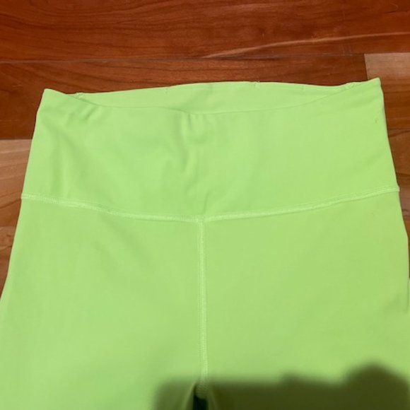 Athleta Ultimate Stash 7/8 Tights /Leggings - Women's Size XS - Picture 3 of 7